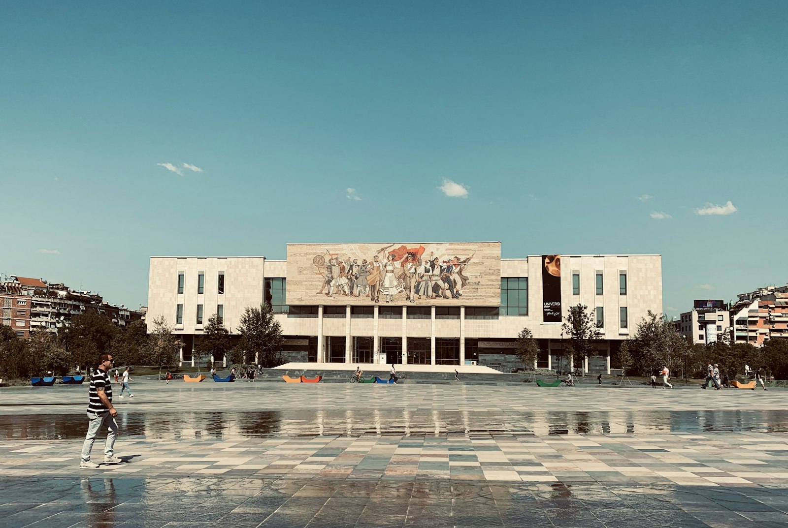 Тирана — Албания